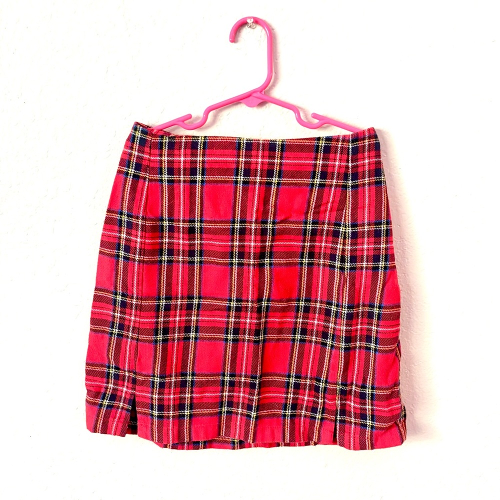 BRANDY MELVILLE PLAID SKIRT